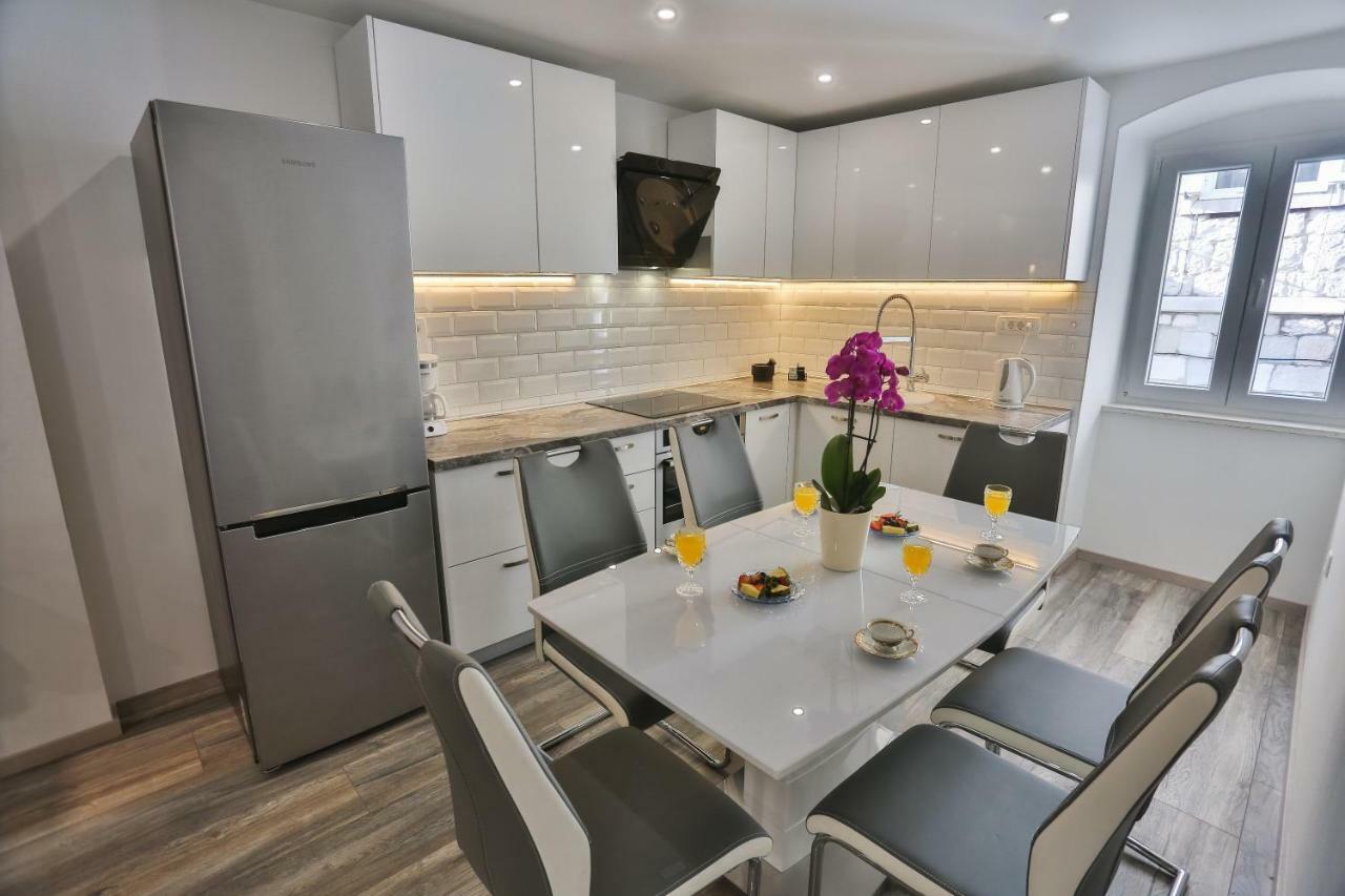 Luxury Apartment Lioness سبليت المظهر الخارجي الصورة